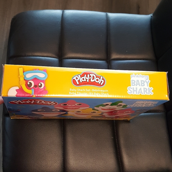 Play-Doh pinkfong Baby Shark play set - Picture 4 of 5